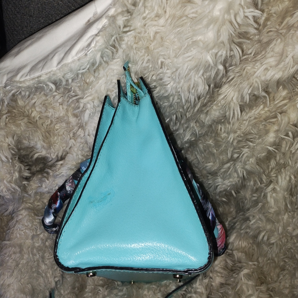 Kate Spade Purse - Picture 6 of 10
